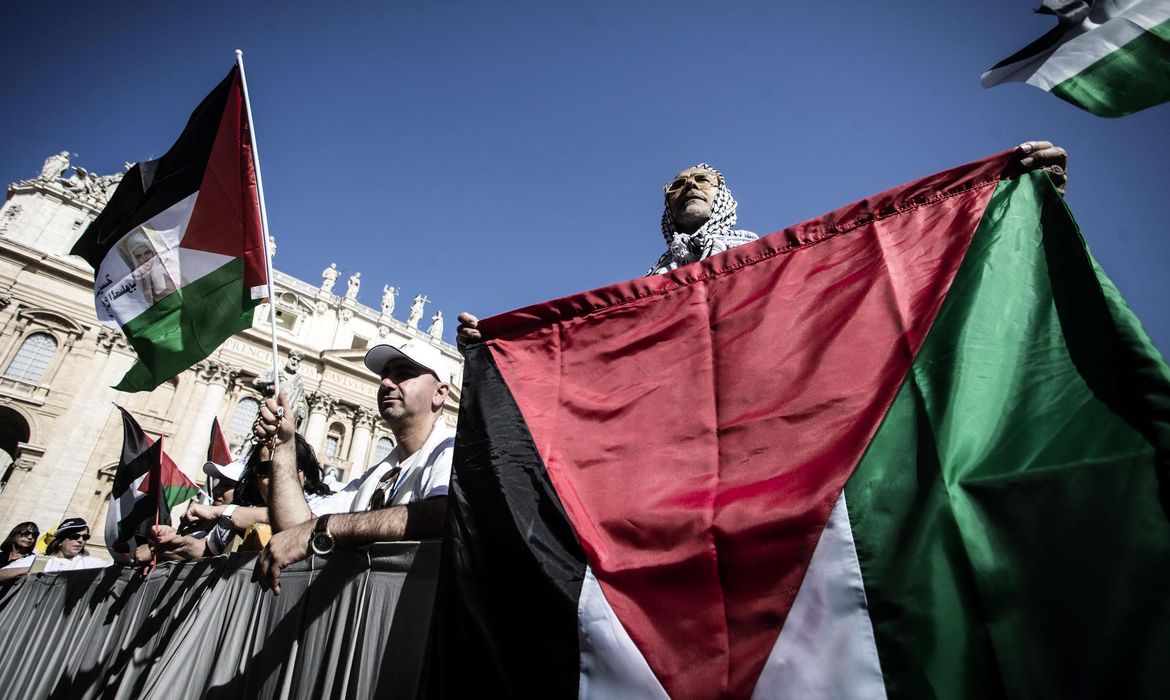 Armênia anuncia reconhecimento do Estado da Palestina