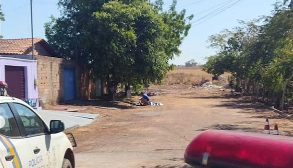 Homem é preso por assassinar sogra e ferir companheira com golpes de faca no sul do Tocantins