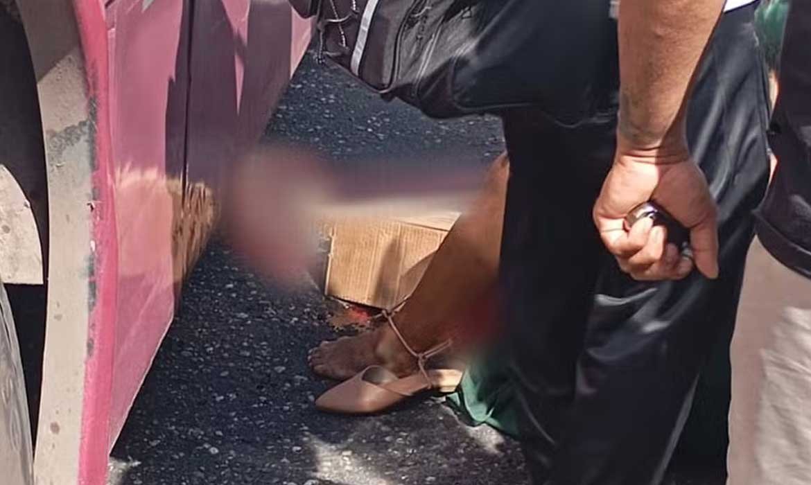 Passageira de moto tem perna esmagada por ônibus durante corrida de aplicativo no PA