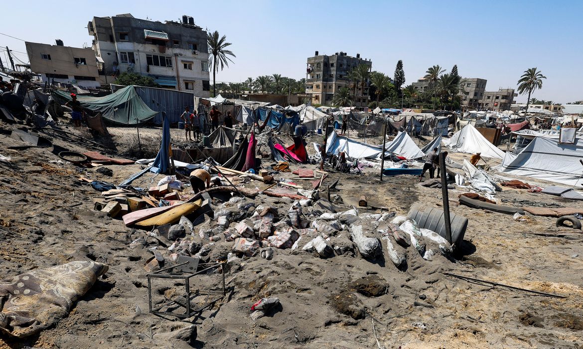 Israel ordena mais saída da Faixa de Gaza após ataque a escola