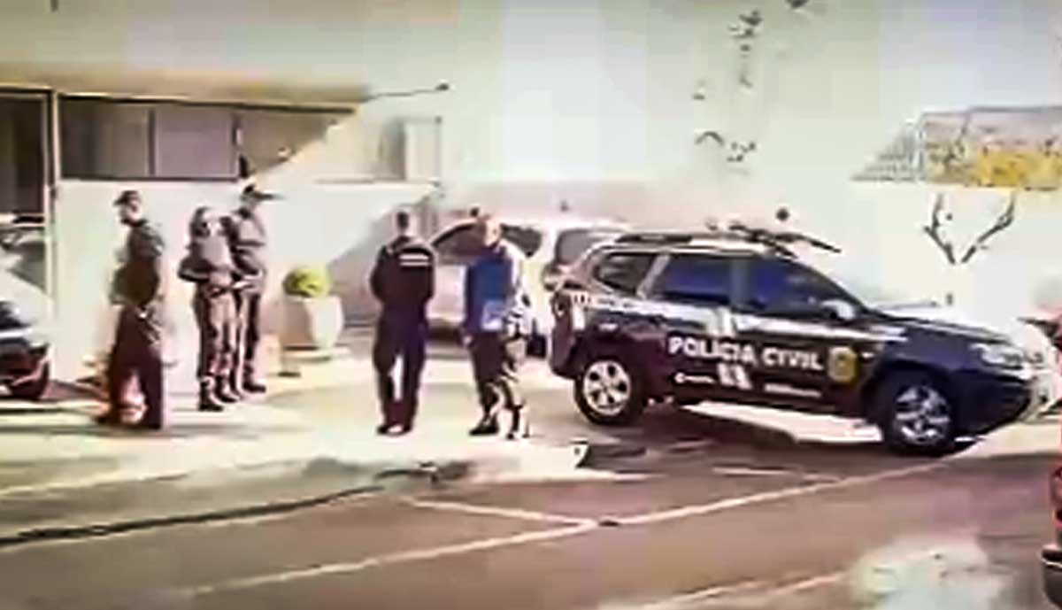 Juiz, assessores e advogados são alvos de operação da Polícia Civil em Goiás