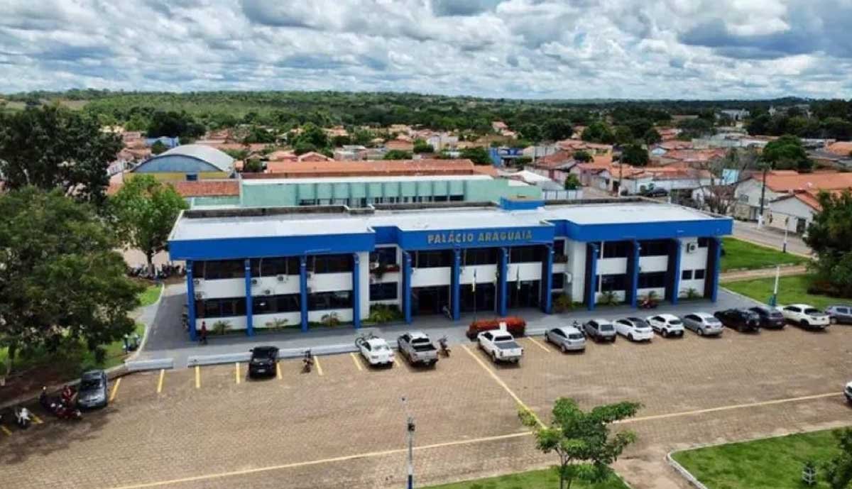 MP pede que aumento salarial de R$ 8,8 mil para prefeito de Araguatins seja anulado - Sou Mais Notícias