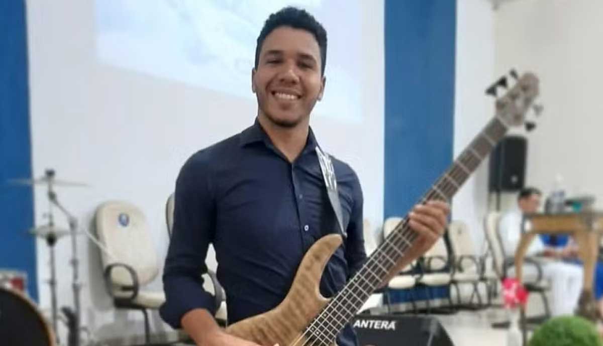 Motociclista que morreu em acidente na BR-010 em Palmas tocava na igreja e trabalhava em oficina - Sou Mais Notícias