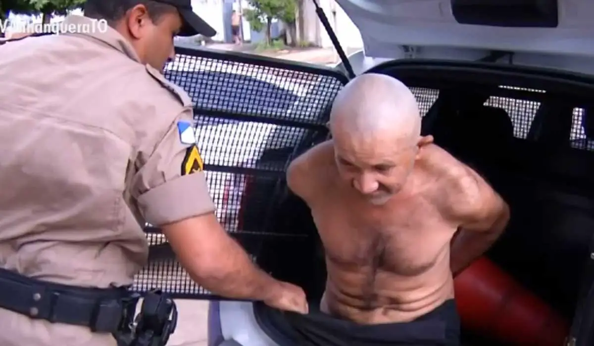 Homem é preso por estupro após ser flagrado sem roupas com duas meninas de 8 e 10 anos em parque