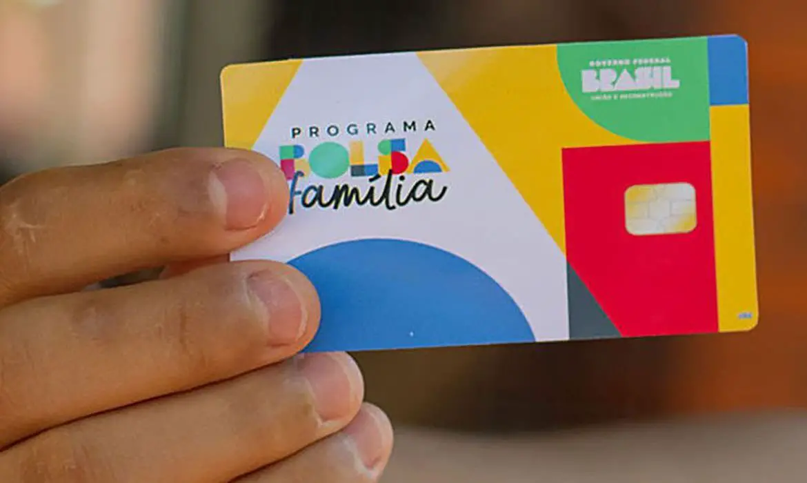 Caixa paga nesta quarta Bolsa Família a beneficiários com NIS final 8