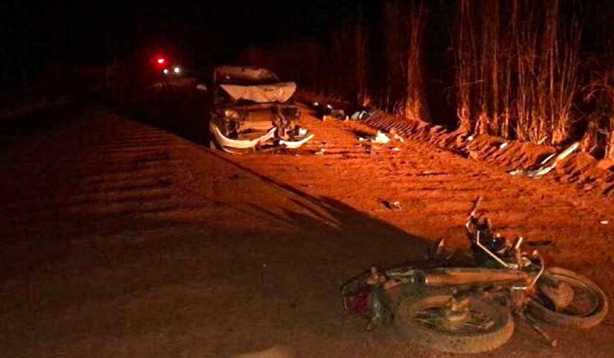 Motorista de 18 anos é indiciado por acidente que matou dois jovens em estrada vicinal