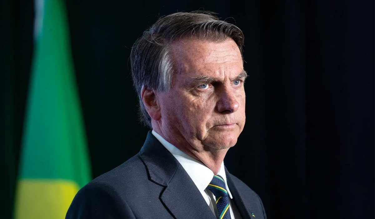 PGR denuncia Jair Bolsonaro como líder de organização que tentou golpe de Estado; outros 33 também foram denunciados