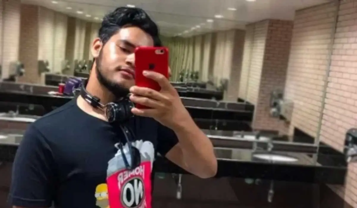 Jovem morre após perder controle de moto e cair na BR-153